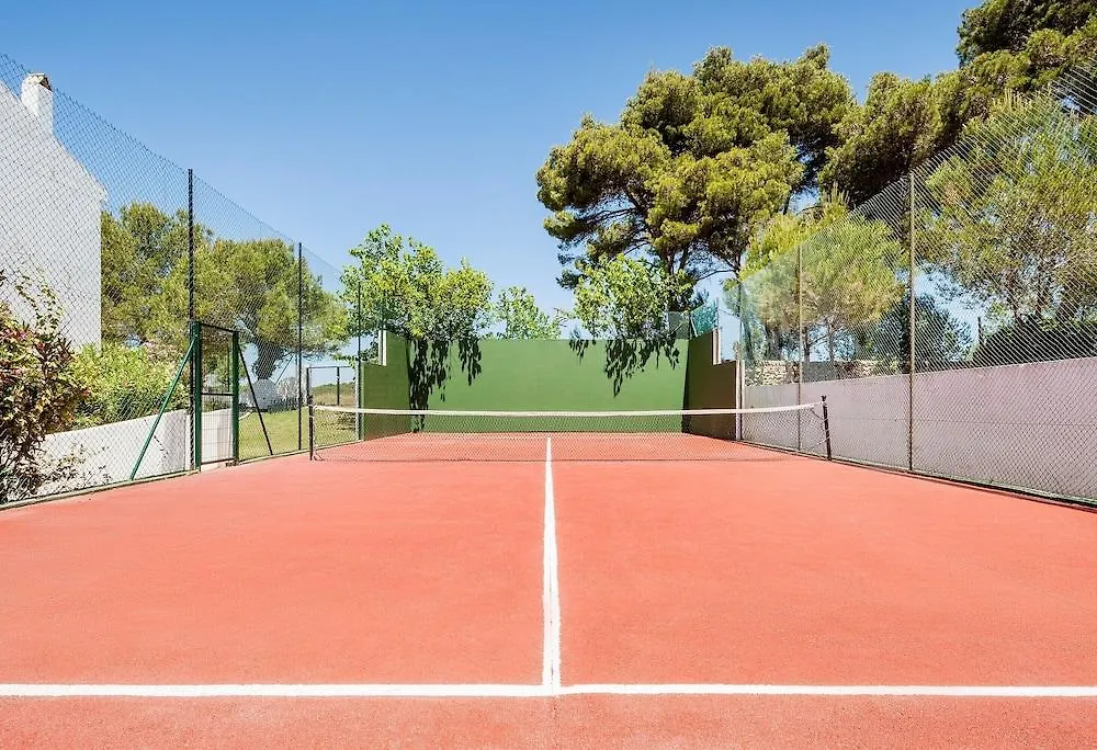 Ilunion Menorca Aparthotel Cala Galdana  Spanje