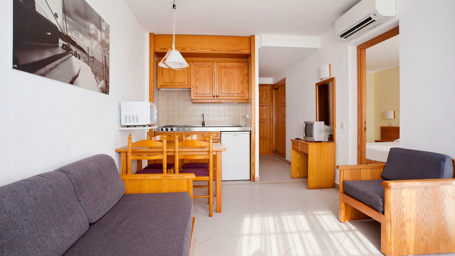 Ilunion Menorca Aparthotel Cala Galdana
