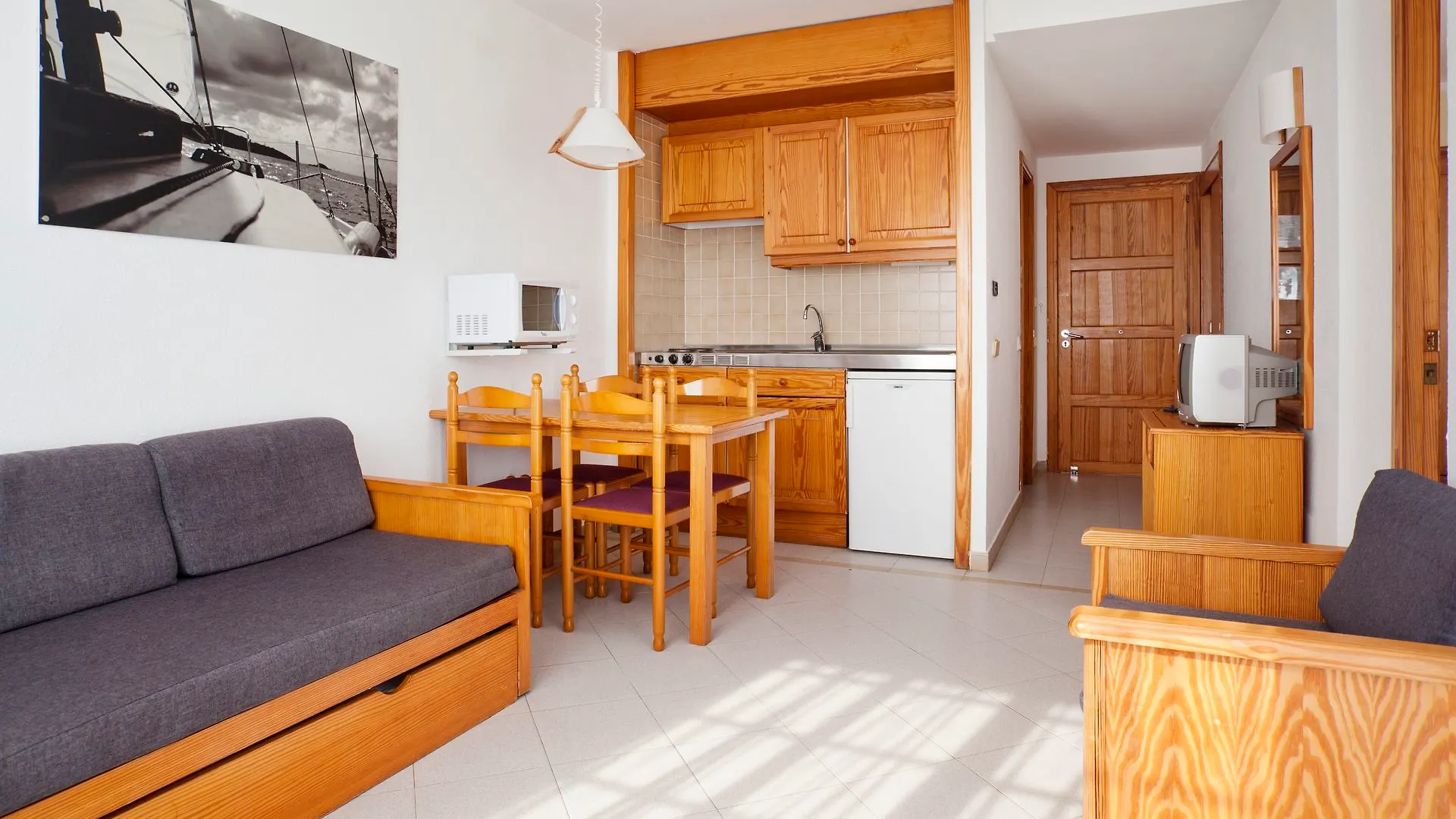 Ilunion Menorca Aparthotel Cala Galdana